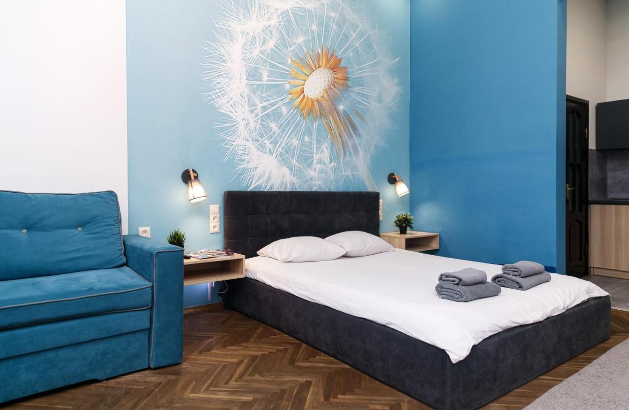 Main Square Apartment Good Stay In The City Center ลวีฟ ภายนอก รูปภาพ